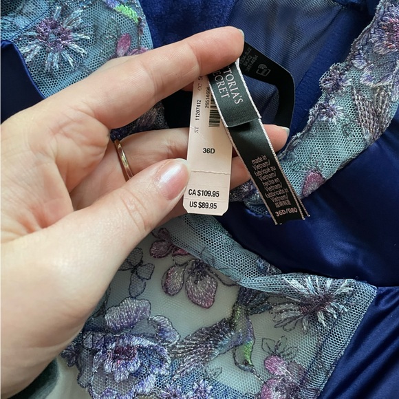 NWT Victoria’s Secret Hummingbird Embroidery Quarter Cup Corset Top in 36D - Picture 4 of 5